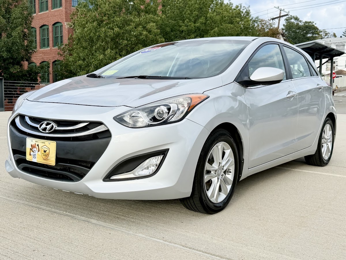 2015 Hyundai ELANTRA GT Base — photo 1